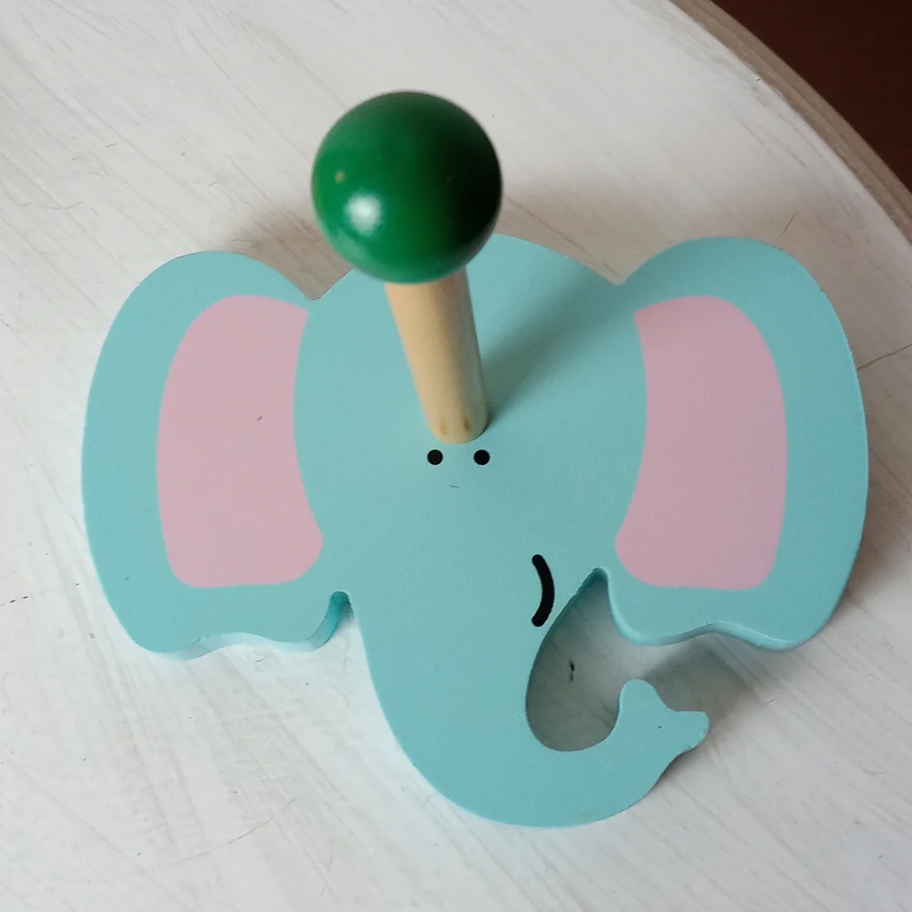 Hyangyan Guoyue Crafts Wooden Wall Hooks